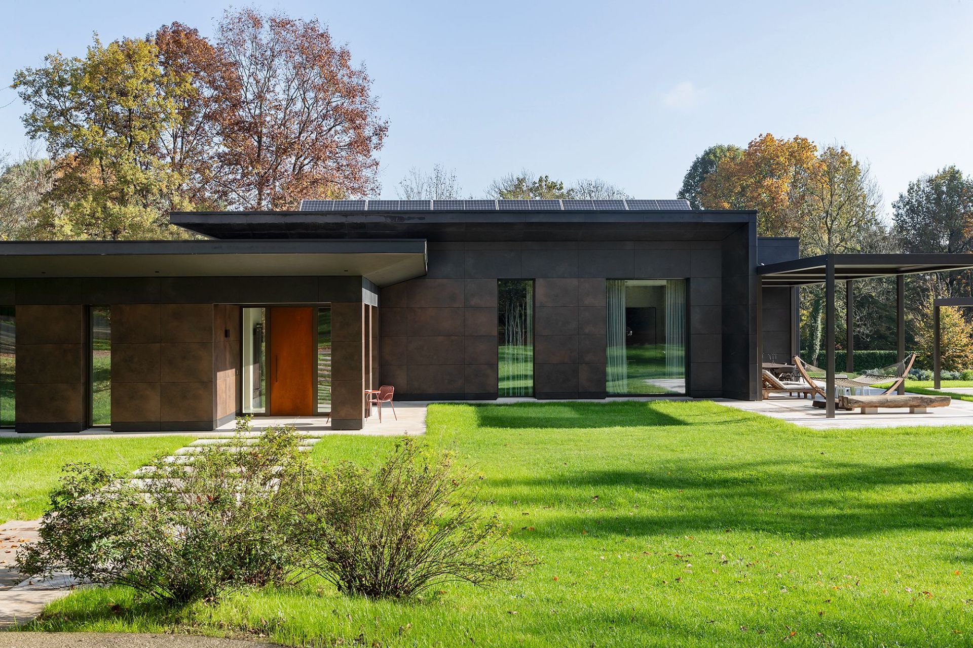 Villa "La Mandria" - image 4