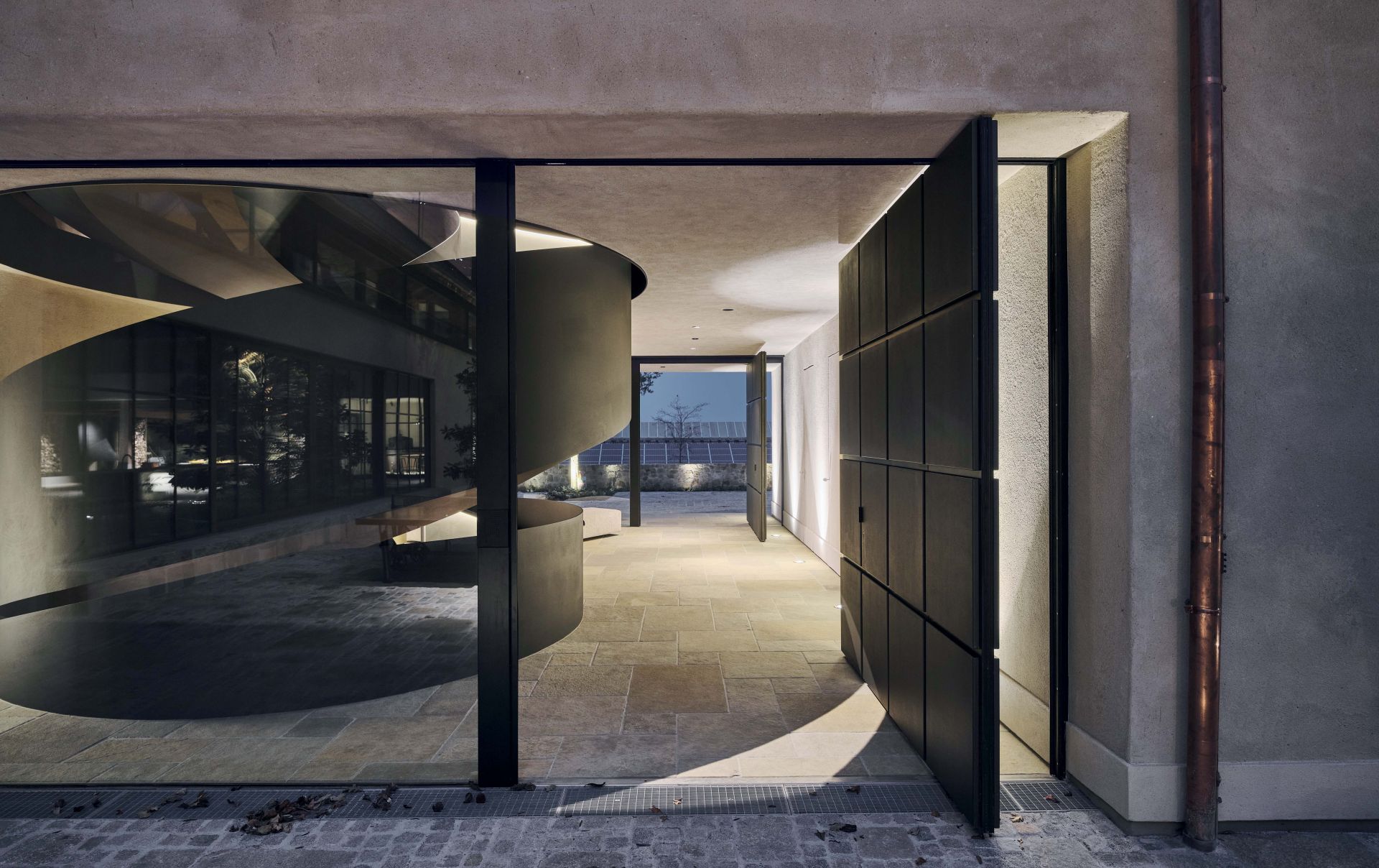 Villa in the Vienna countryside - image 2