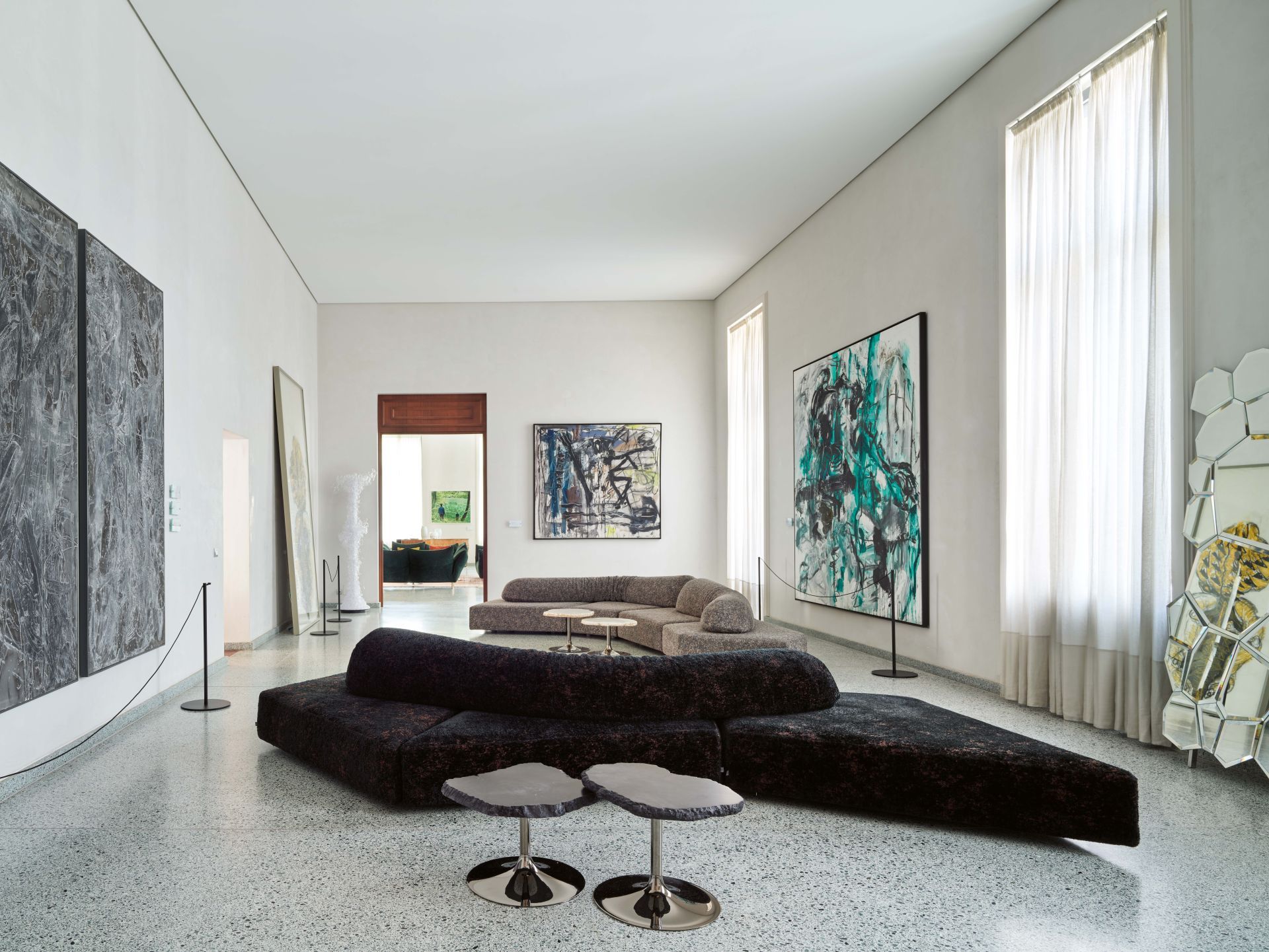 Italian Embassy in Berlin - image 8