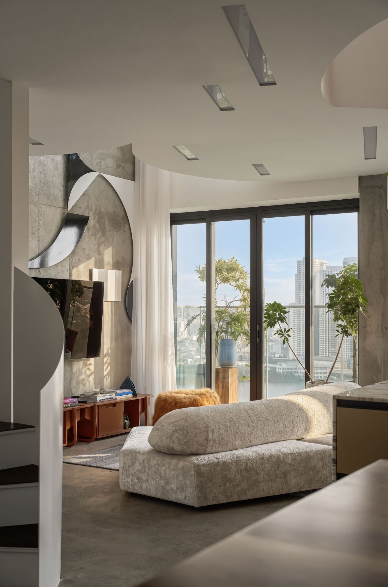 Private Apartment in Vietnam - image 2