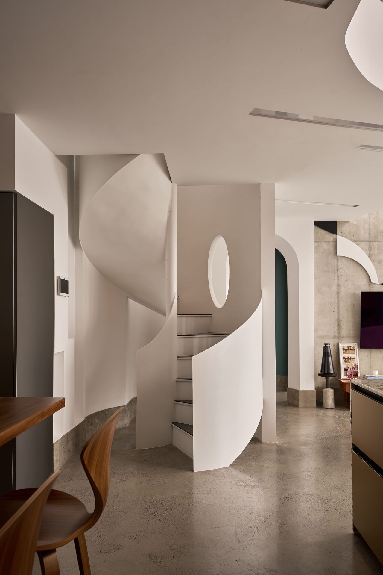 Private Apartment in Vietnam - image 15