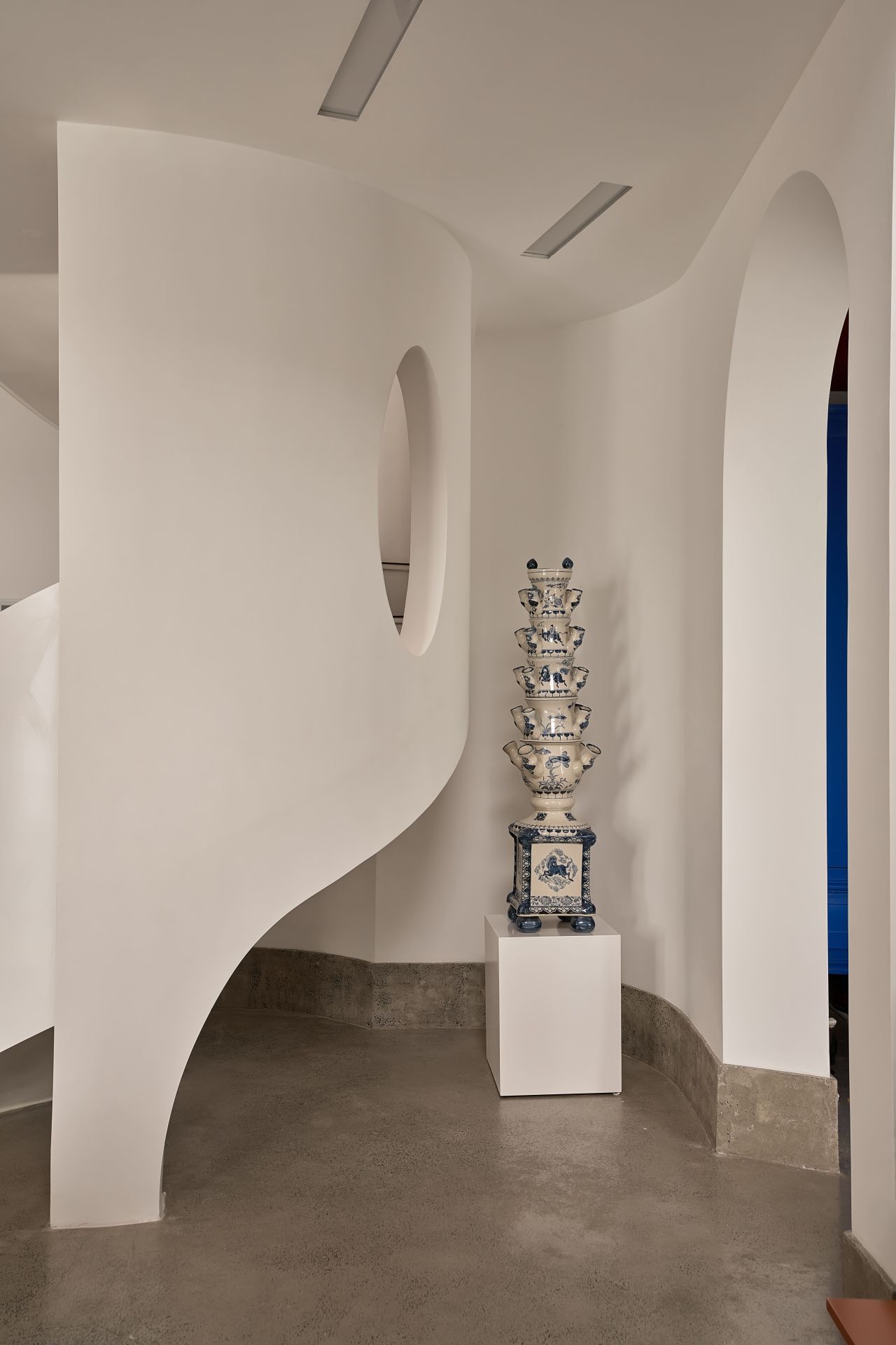 Private Apartment in Vietnam - image 13